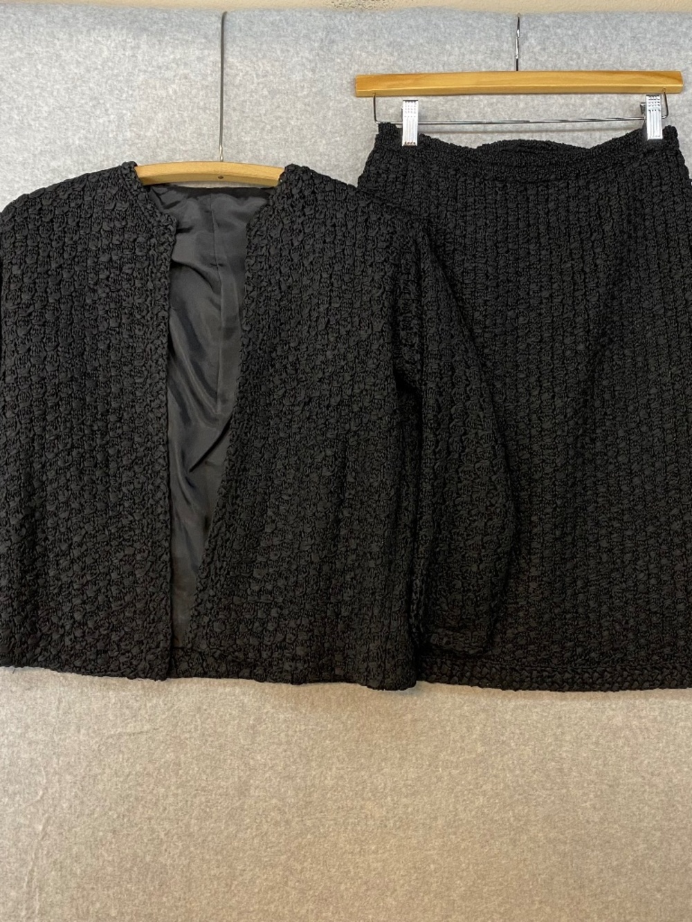 Vintage The Limited • 40" Bust 28" Waist 2 Piece Skirt Suit • Woven Fabric Black